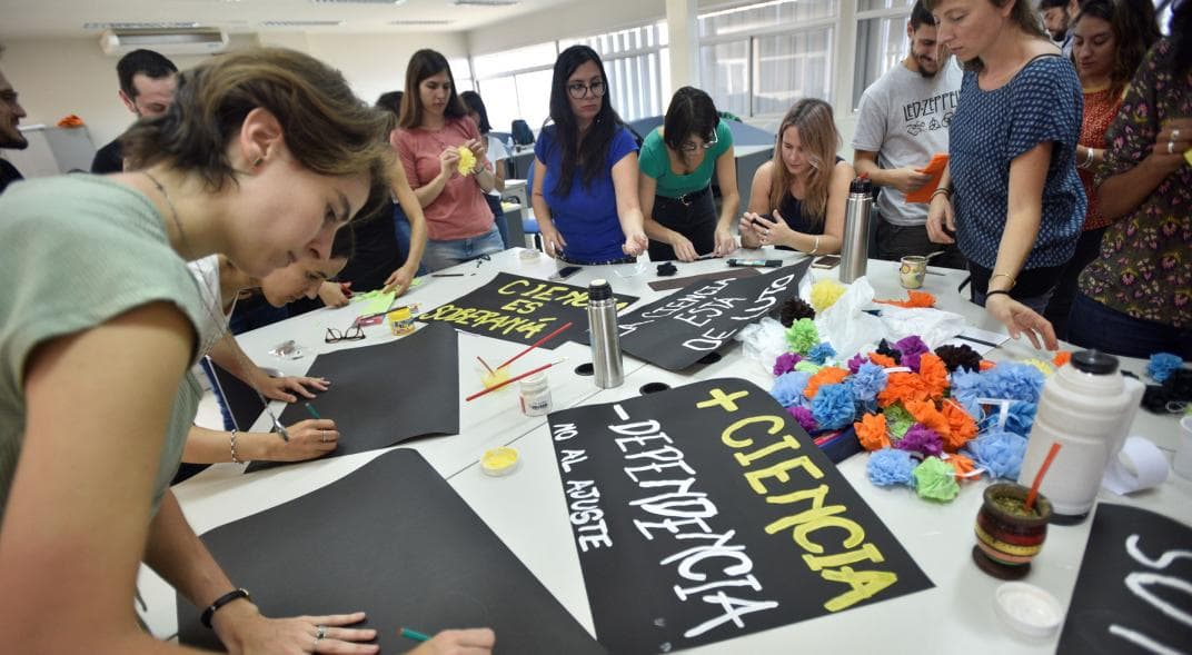 La ciencia tocó fondo