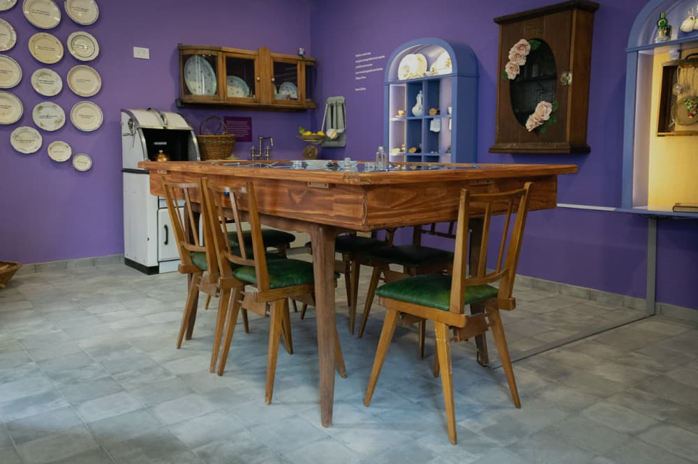 Manuelita vivía en Morón: una visita a la casa de María Elena Walsh