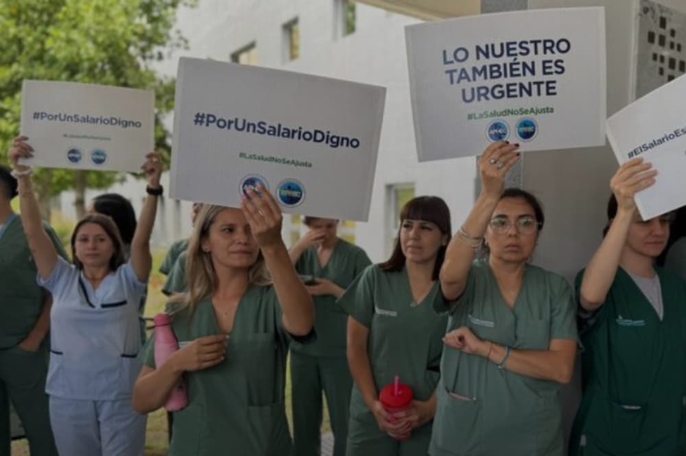 Hospitales SAMIC en riesgo: el Gobierno evalúa privatizarlos