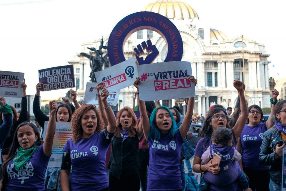"Diálogos desobedientes": Hablemos de violencia digital
