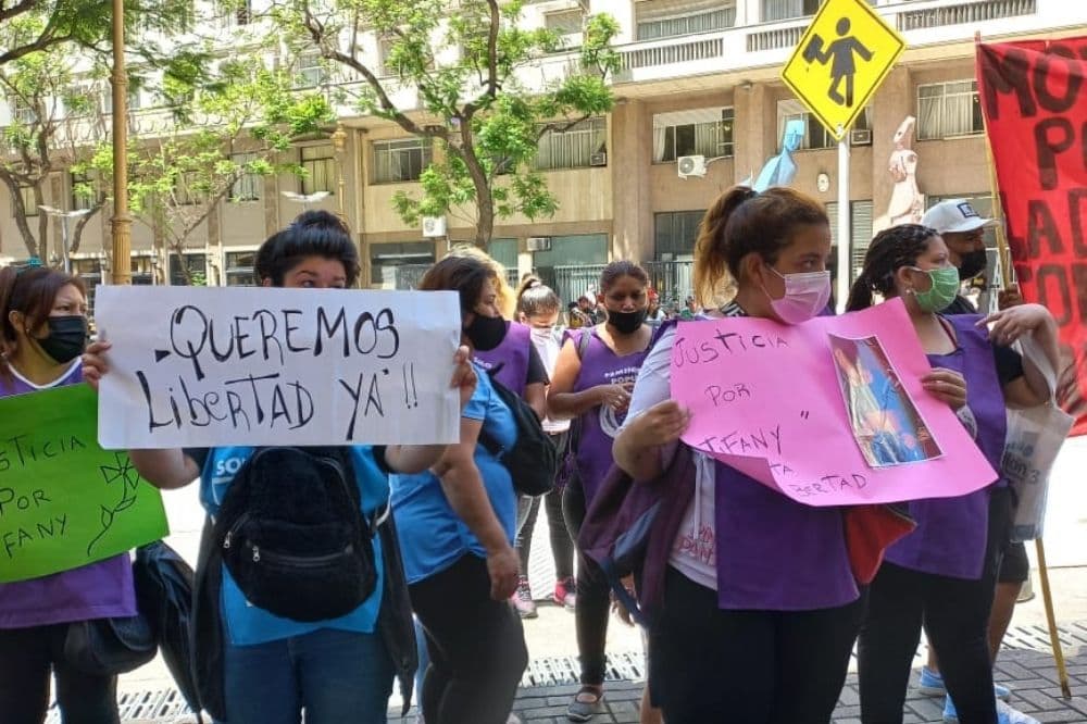 Justicia por Tifany, presa por defenderse de su agresor