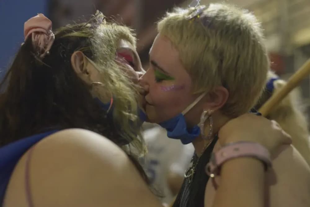 Visibilidad lésbica: artistas argentinas que transforman su identidad en lucha