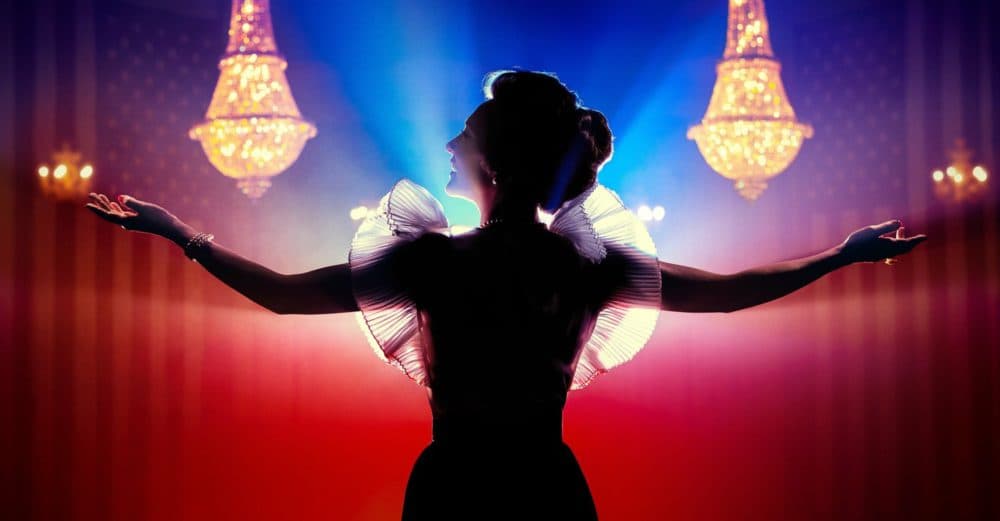 Mrs. América y una foto de época