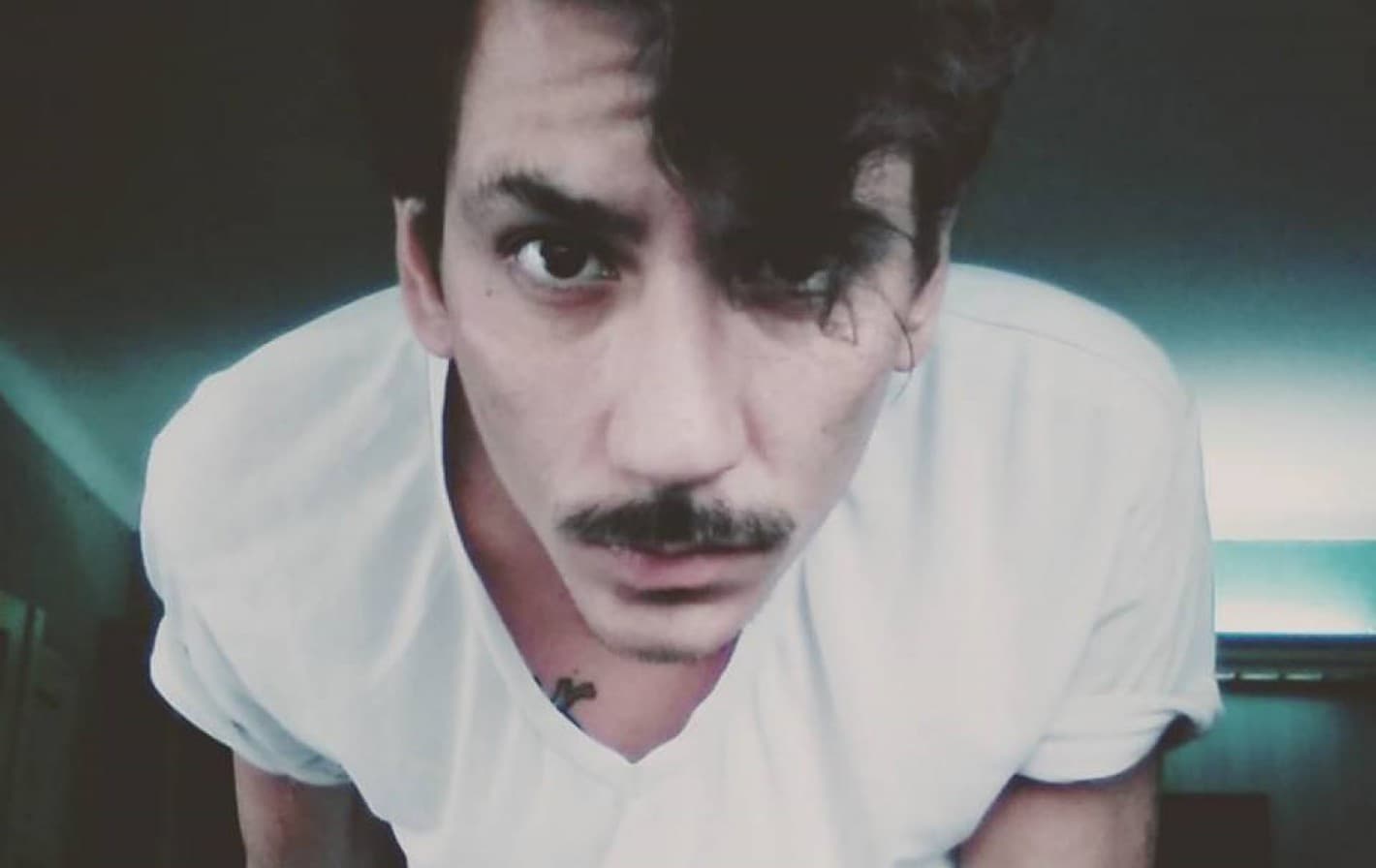 Mendoza: el ataque homofóbico a Juan Solá