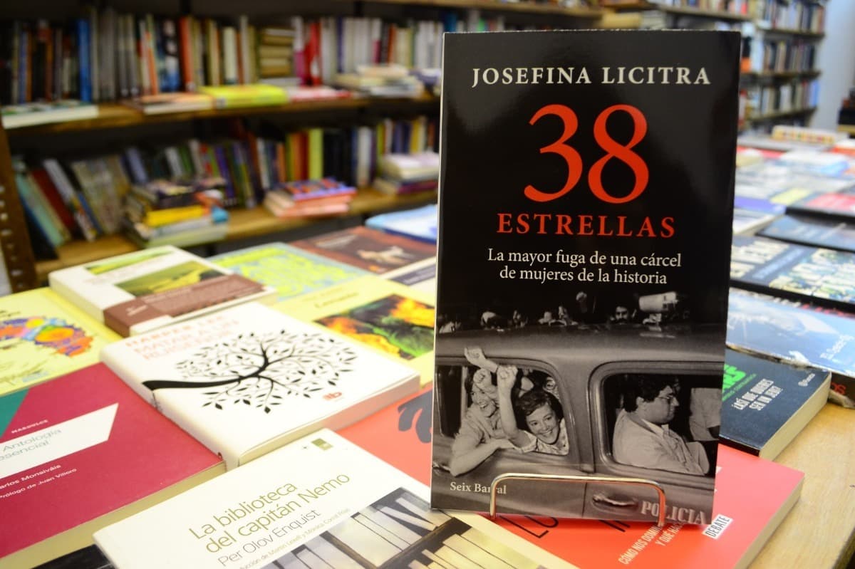 38 Estrellas