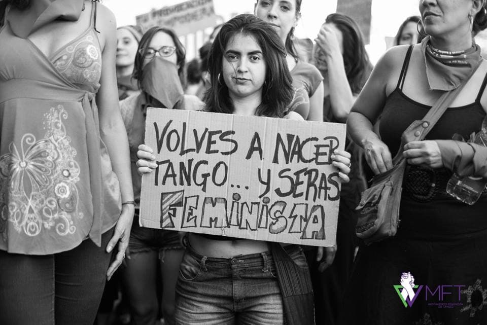 4J: las tangueras en la marcha