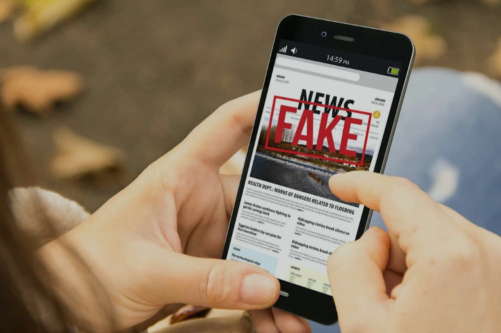 Fábrica de fake news: cómo construir poder desde la mentira