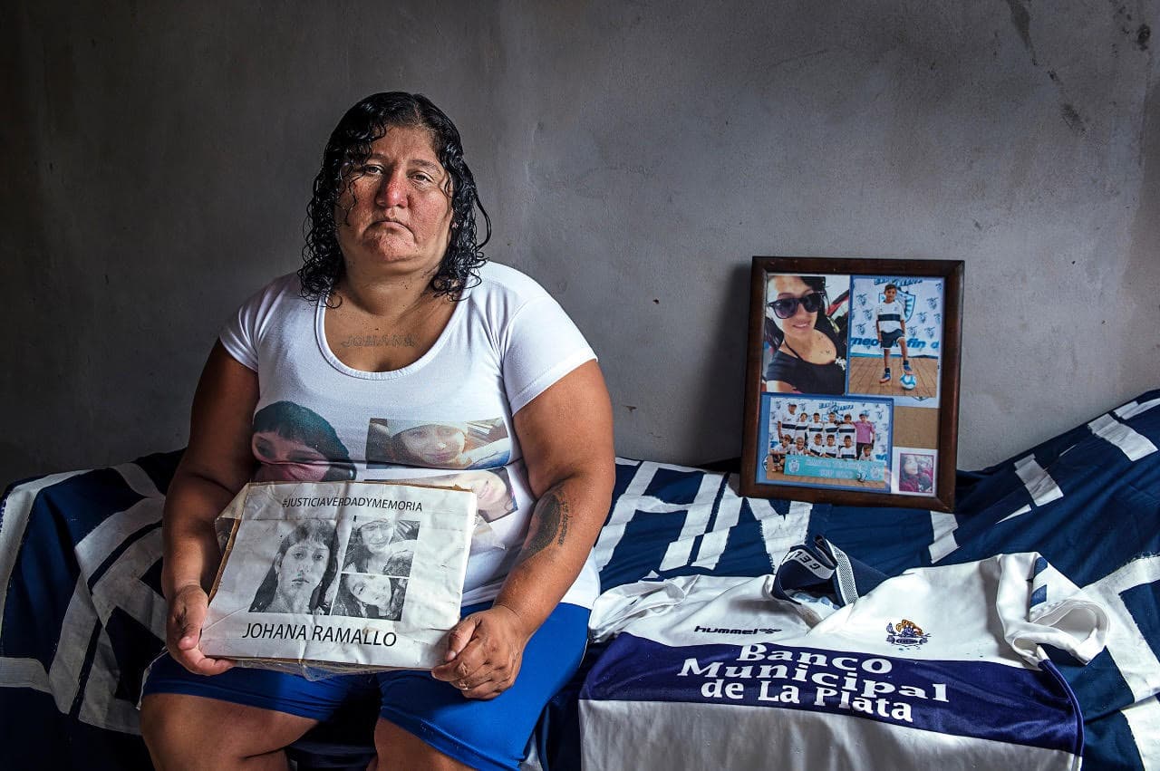 "Cuerpas reales hinchas reales": imágenes de un fútbol disidente y feminista