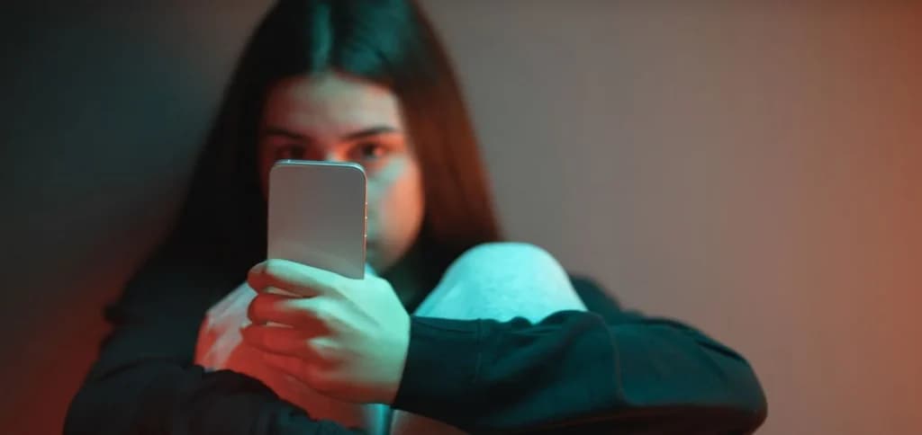 Lo virtual es real: ¿Cómo abordar la violencia digital?